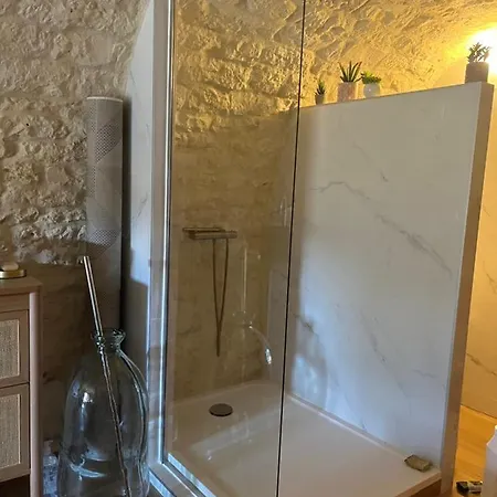 Ferienwohnung Voute Des Anges Type Loft Sans Cloison Castelnau-Montratier Exterior foto