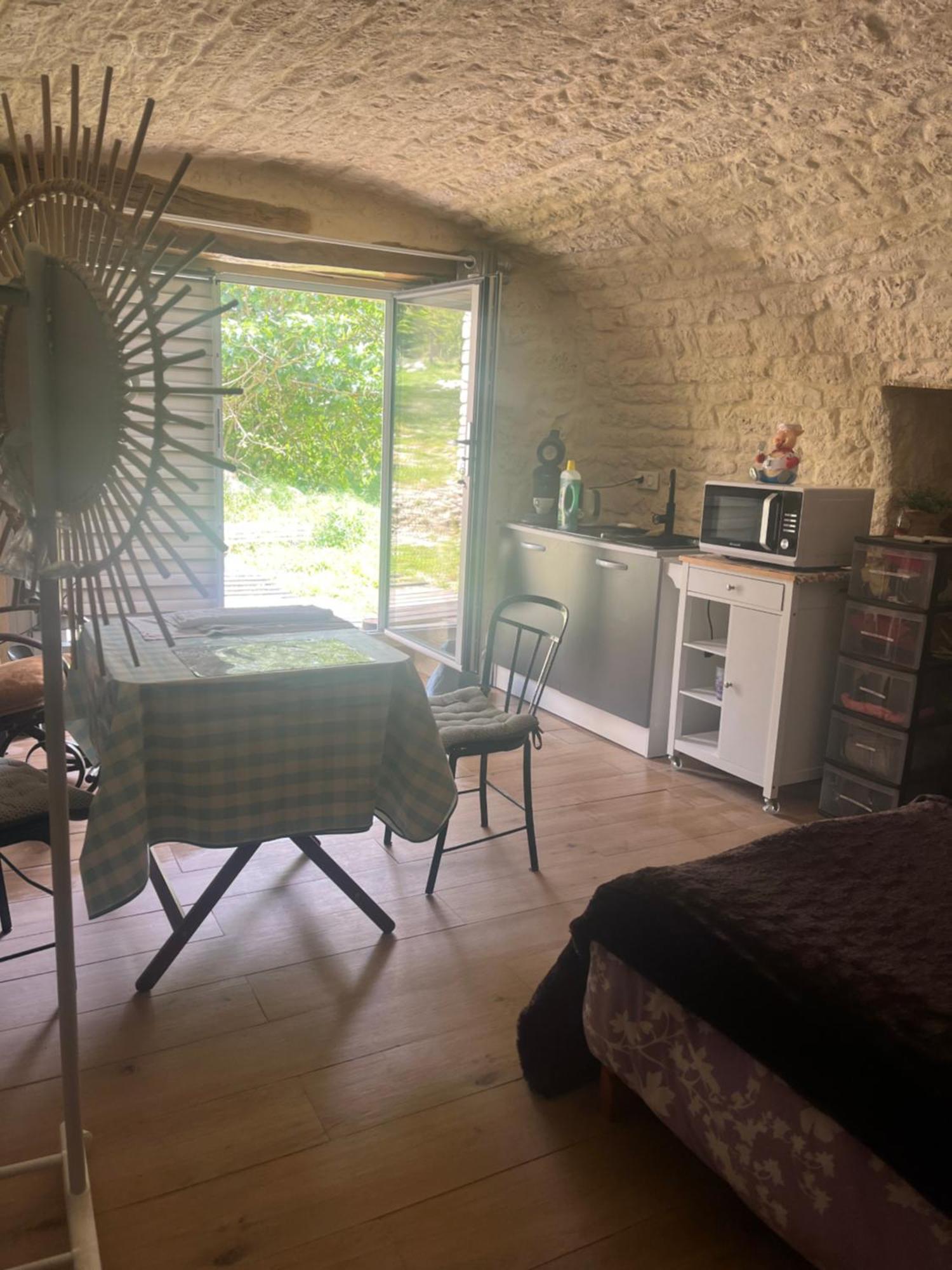 Voute Des Anges Type Loft Sans Cloison Apartment
